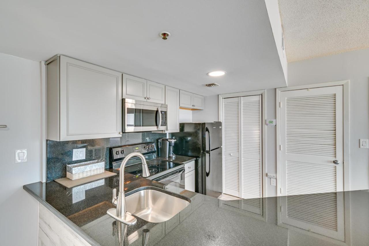 Oceanfront Myrtle Beach Condo With Balcony And Views! Eksteriør billede